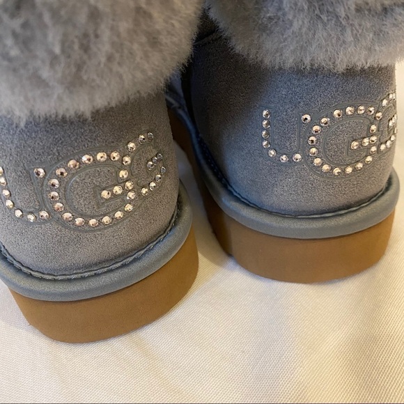 NWOT~UGG Women Mini Bling Swarovski Crystal Gray Boots Size 8 - Picture 4 of 11